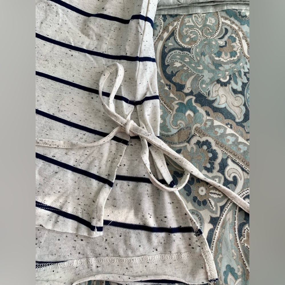 NWT- Universal Thread Striped Tank - Picture 2 of 7